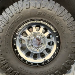 Media 'Method 315 polished with Nitto 35.webp' in category 'GMC SIERRA 1500 AT4 Wheels & Tires'