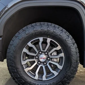 Truckfronttire.jpg