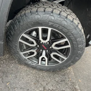 Toyo tire.jpg