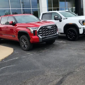 Trucks1.jpg
