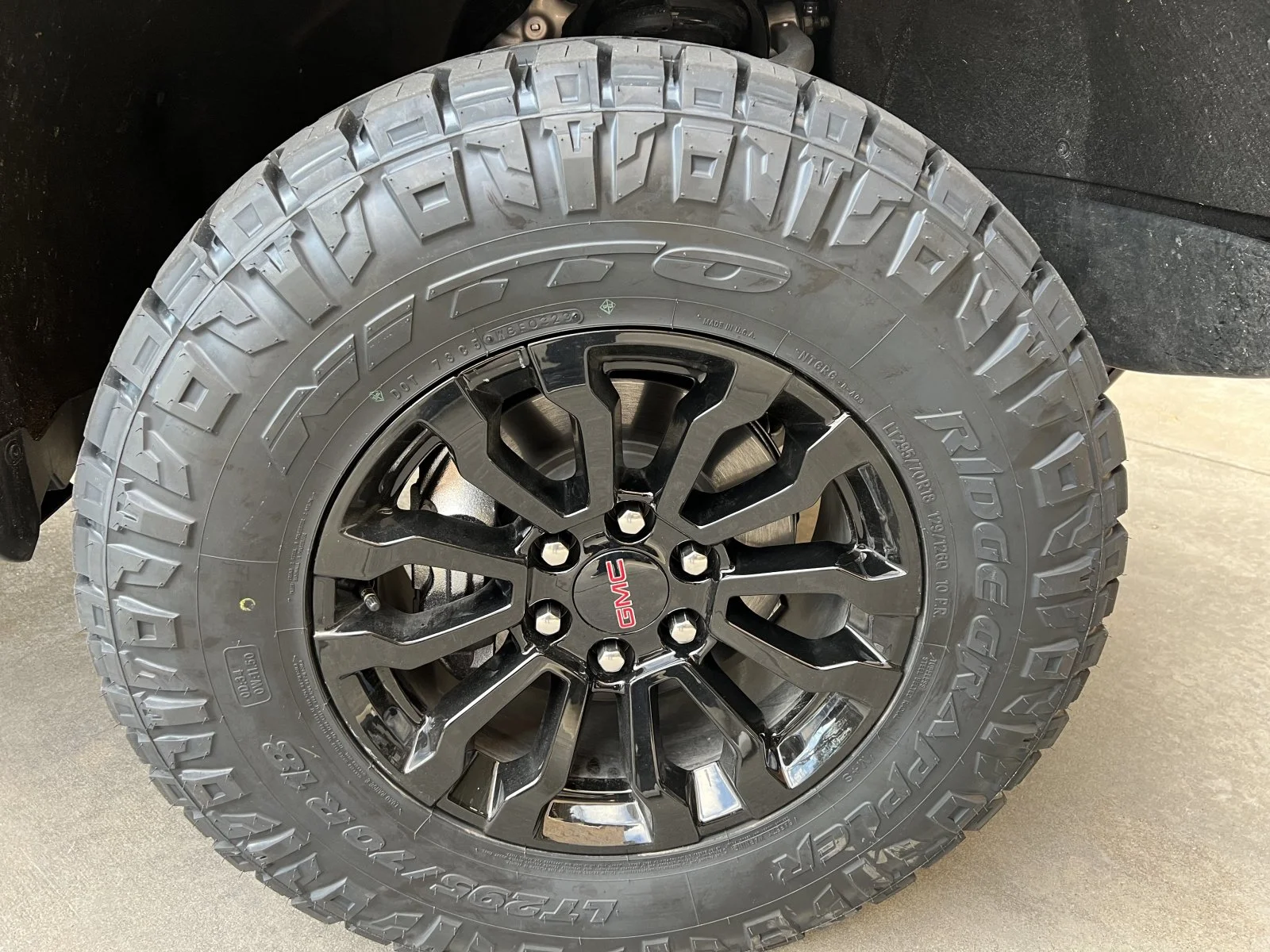 AT4XNewTires.jpg | GMC AT4 Forum