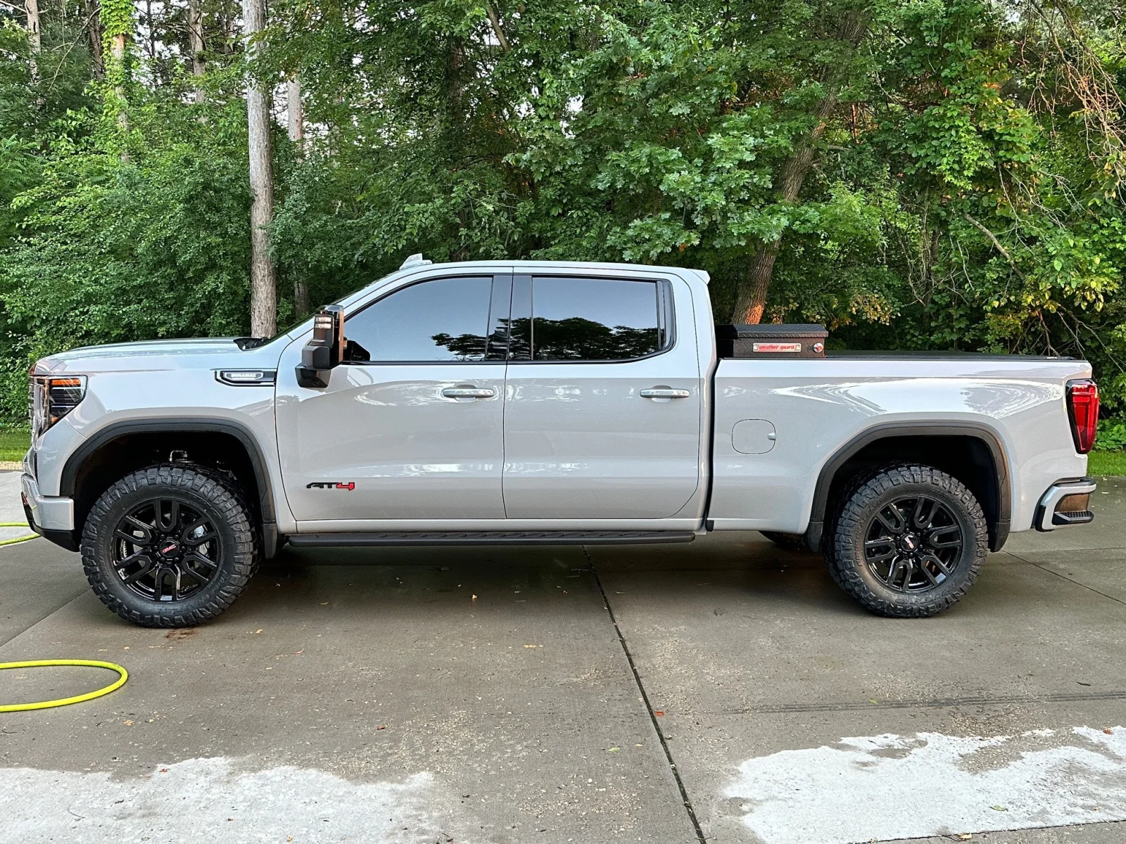 Leveled2.webp | GMC AT4 Forum