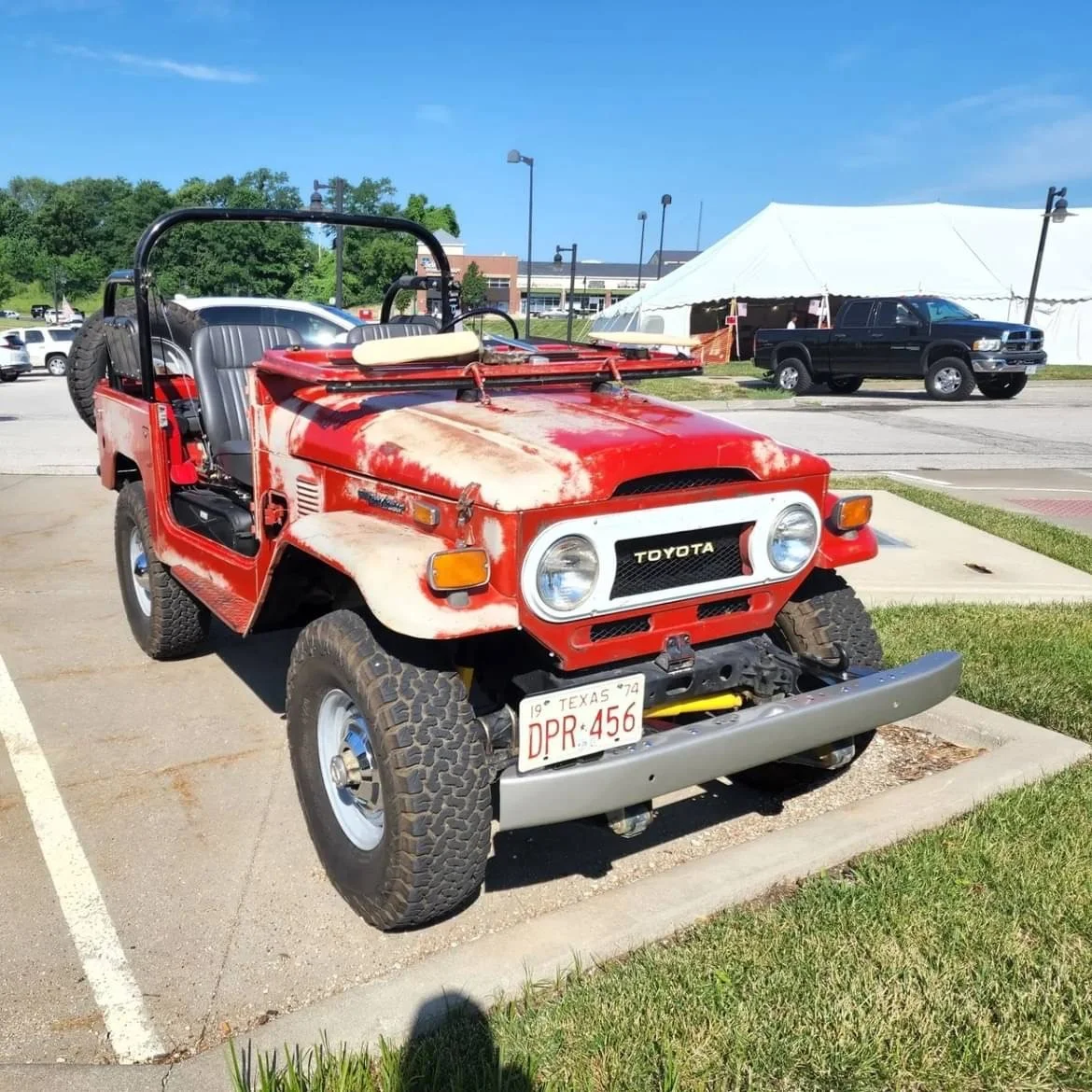 Red top off.webp